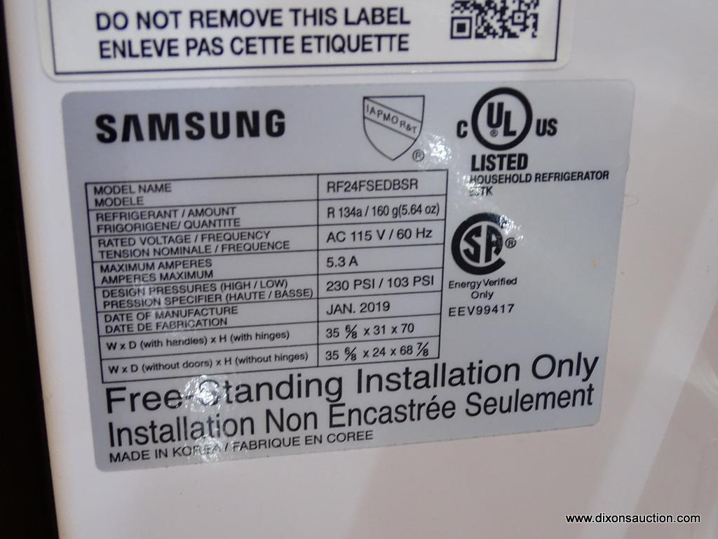 SAMSUNG 4-DOOR FLEX 22.6-CU FT 4-DOOR COUNTER-DEPTH FRENCH DOOR REFRIGERATOR WITH ICE MAKER