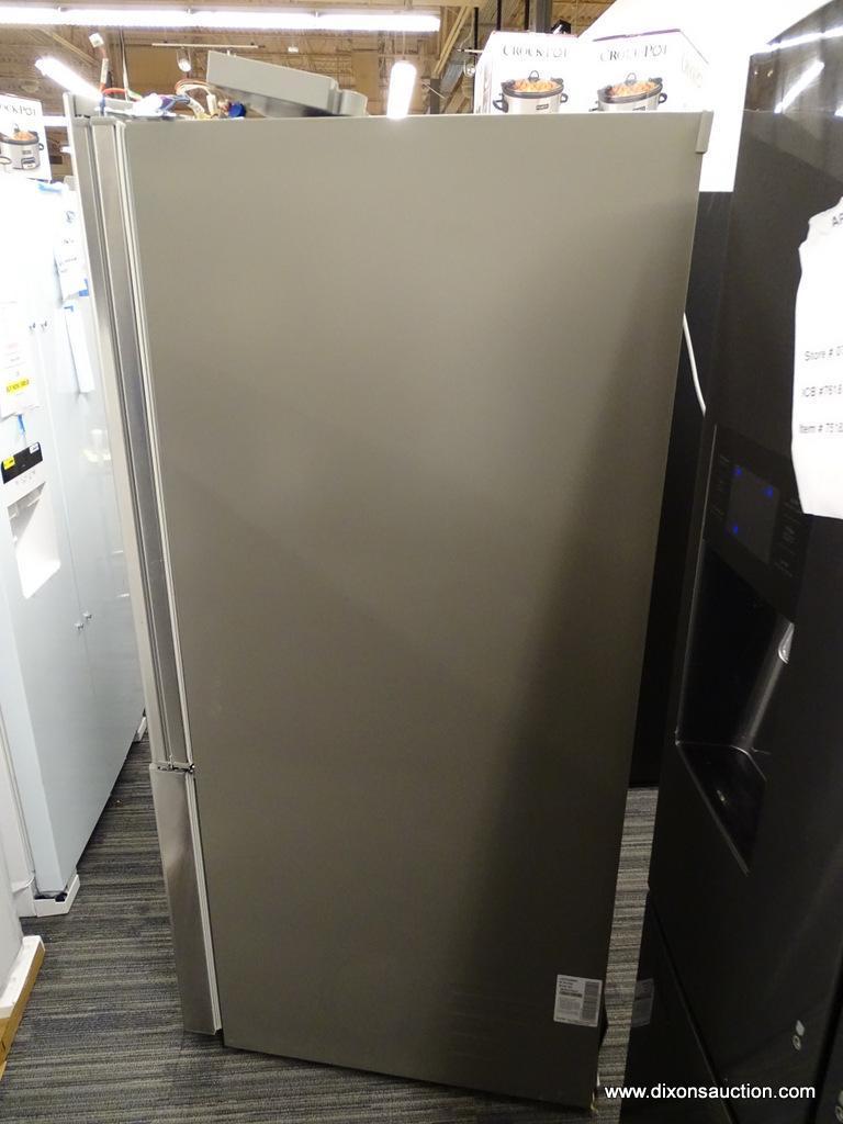 LG SMARTTHINQ 29.7-CU FT FRENCH DOOR REFRIGERATOR WITH DUAL ICE MAKER (FINGERPRINT-RESISTANT