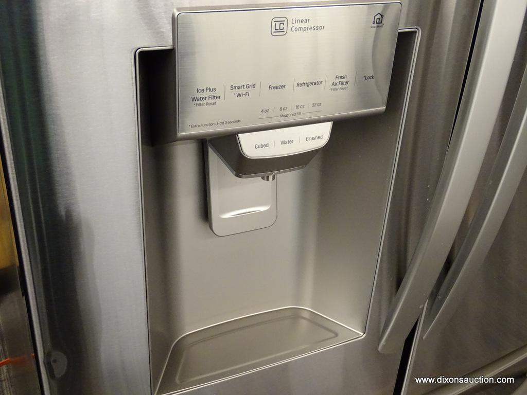 LG SMARTTHINQ 29.7-CU FT FRENCH DOOR REFRIGERATOR WITH DUAL ICE MAKER (FINGERPRINT-RESISTANT