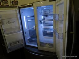 LG SMARTTHINQ 29.7-CU FT FRENCH DOOR REFRIGERATOR WITH DUAL ICE MAKER (FINGERPRINT-RESISTANT