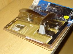 (R5) 2 PIECE LOT TO INCLUDE A BARTON KRAMER PATIO DOOR LOCK SET IN CHROME AND A WRIGHT PRODUCTS
