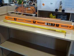 (R2) DEWALT WRECKING BAR AND JOHNSON LEVEL; 2 PIECE LOT TO INCLUDE A 42" WRECKING BAR WITH A
