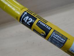 (R2) DEWALT WRECKING BAR AND JOHNSON LEVEL; 2 PIECE LOT TO INCLUDE A 42" WRECKING BAR WITH A