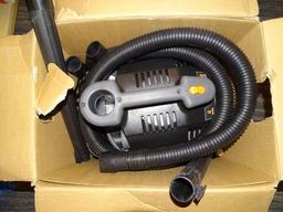 (R6) RIGID 4 GALLON PORTABLE WET/DRY VAC WITH 5HP. MODEL NO. WD4070. COMES IN OPENED BOX.