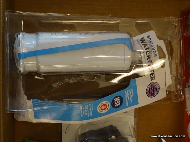 (R1) BOX LOT OF ASSORTED ITEMS; LOT TO INCLUDE A KOBALT 3 LB. CROSS PEIN HAMMER, A GE 100 AMP DOUBLE