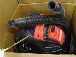 (R5) SHOP-VAC 2.5-GALLON 2.5-HP HANDHELD WET/DRY SHOP VACUUM; MODEL #9303511. OPEN BOX, MAY BE