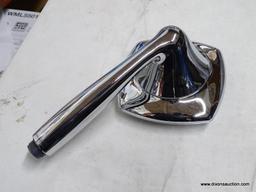 (TABLE) 2 PIECE LOT