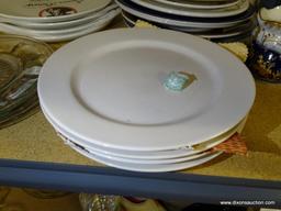 (R2) SHELF LOT OF ASSORTED GLASSWARE TO INCLUDE DINNER PLATES, SHERBET GLASSES, A BLUE AND GOLD