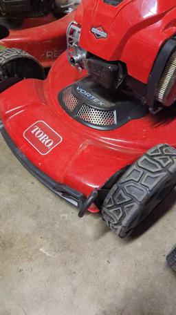 TORO BRIGGS AND STRATTON SMART STOW GUARANTEED TO START 150CC SELF PROPELLED GAS WALK BEHIND LAWN
