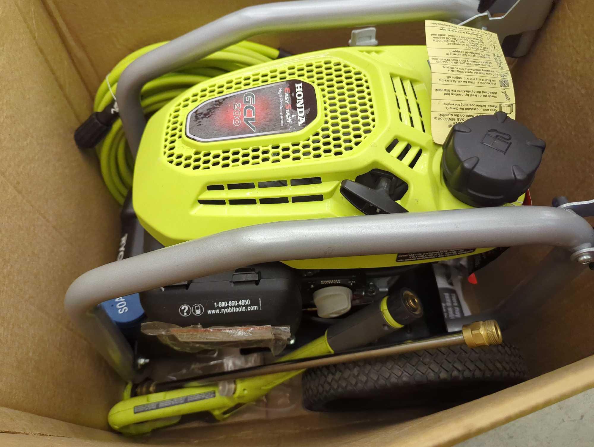 RYOBI 3300 PSI 2.5 GPM Cold Water Gas Pressure Washer with Honda GCV200 Engine. Comes in opened box.
