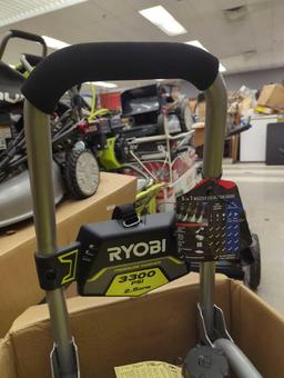 RYOBI 3300 PSI 2.5 GPM Cold Water Gas Pressure Washer with Honda GCV200 Engine. Comes in opened box.