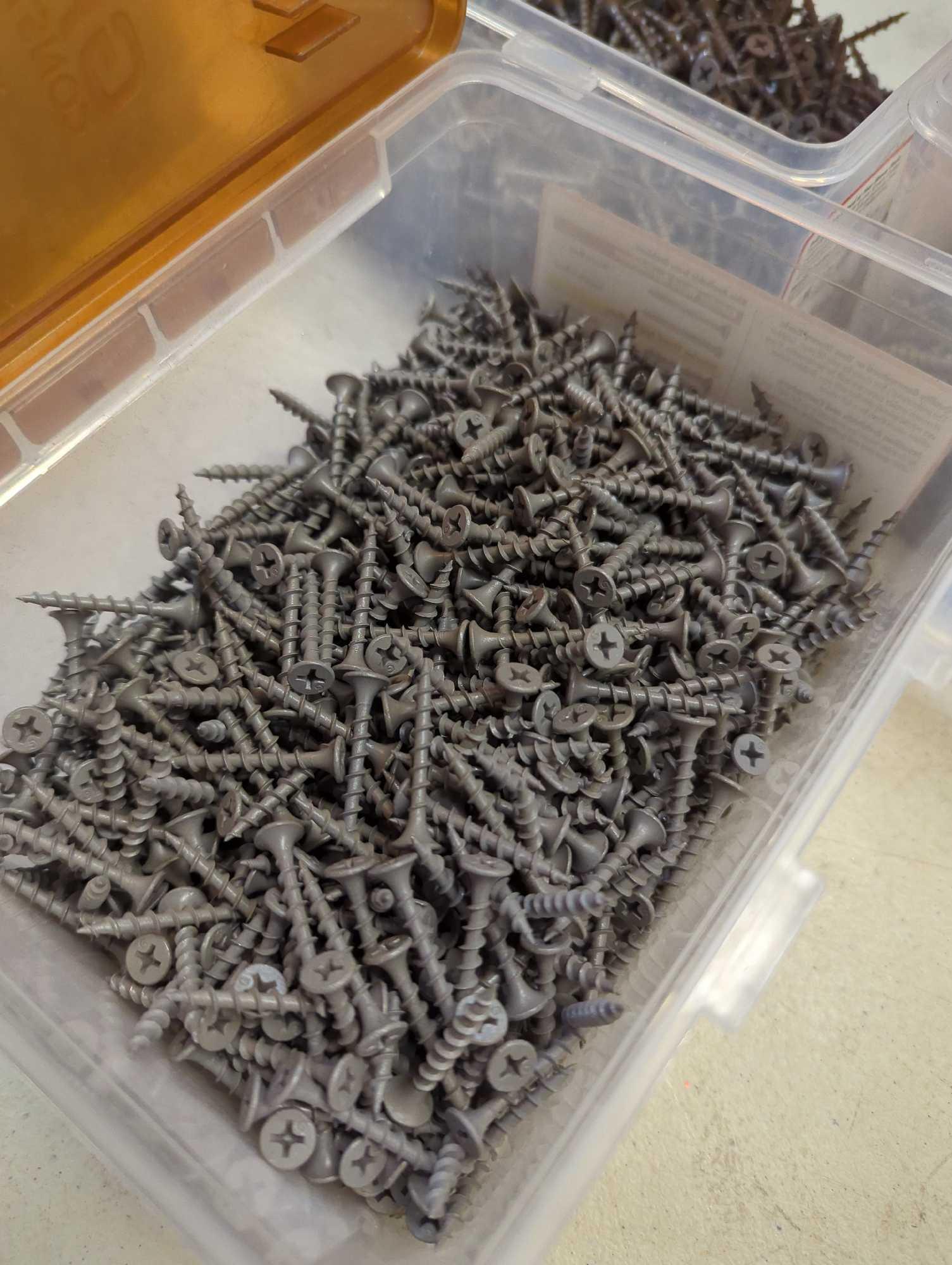 Lot of 4 Grabber #6 1-1/4 in. Philips Bugle-Head Wood Deck Screws. Comes in opened bins. All appear