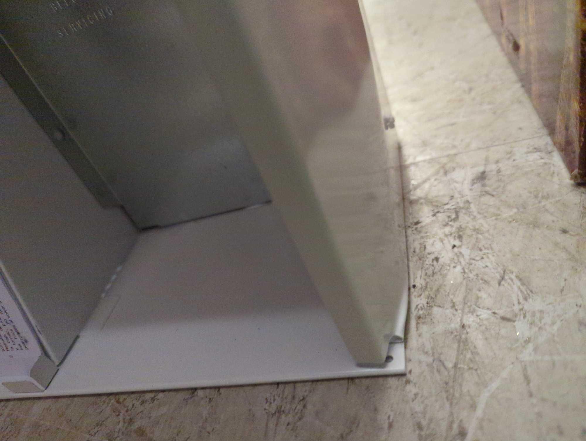 Broan-NuTone BUEZ1 24 in. Ductless Under Cabinet Range Hood with light and Easy Install System in