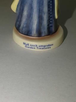 Goebel Hummel ?Garden Treasures? #727, Appears to be in Good Condition Measure Approximately 3.5