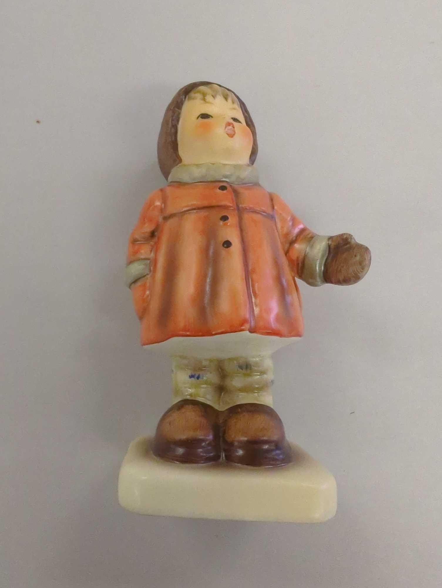 Hummel Figurine by Goebel, #476, "Winter Song", 4" H, Retail Price $141, Appears to be in Good