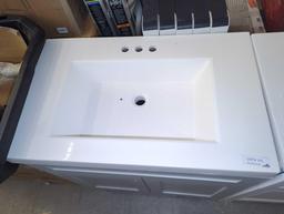 Glacier Bay Everdean 31 in. W x 19 in. D x 34 in. H Single Sink Bath Vanity in Pearl Gray with White