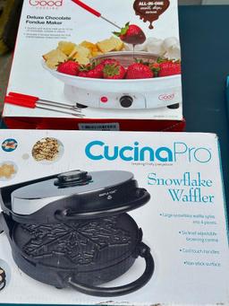 Combo Lot- 3 Cooking Items ( Unclaimed Freight, Overstock, Return Merchandise)