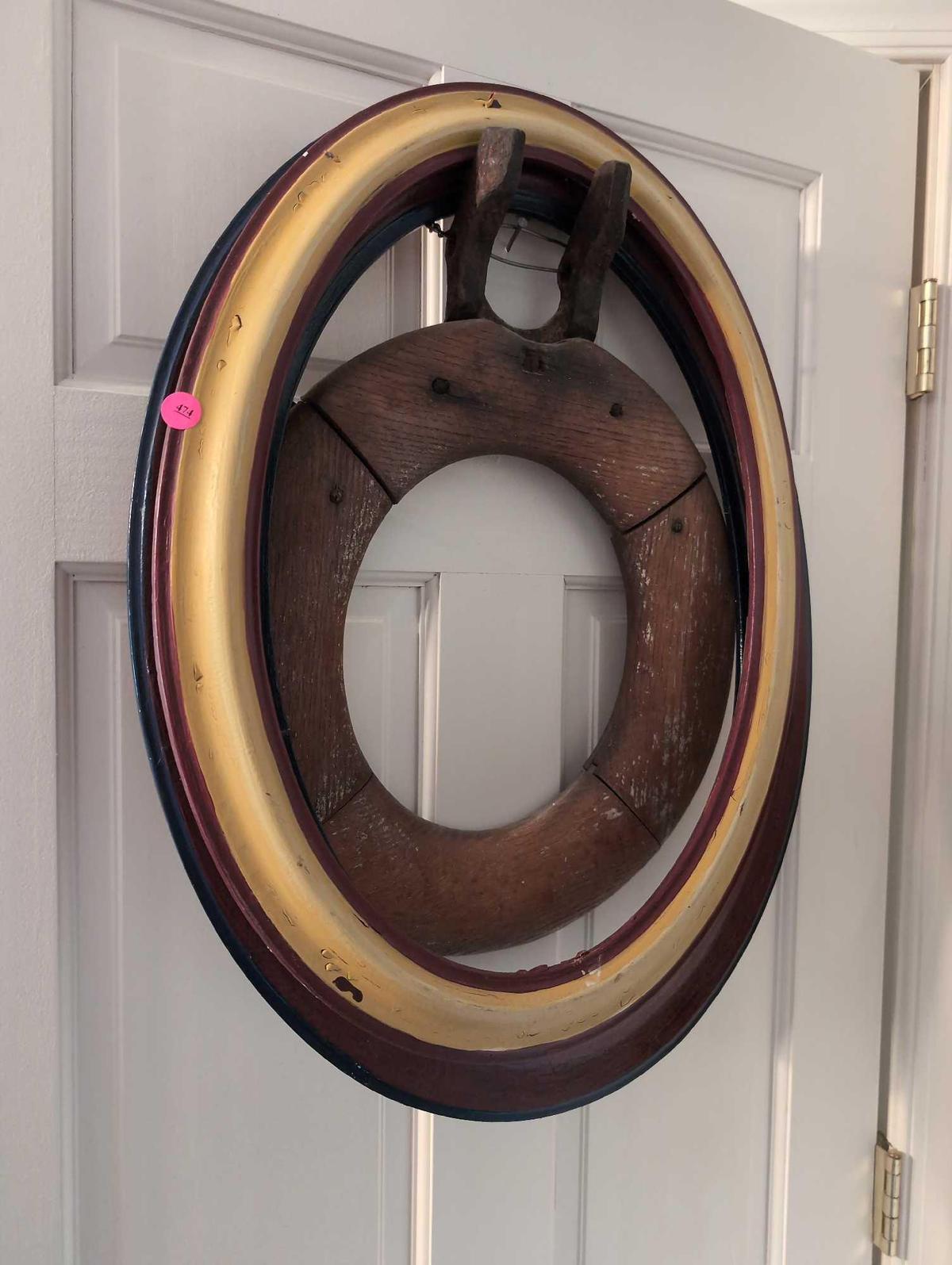 (BR2) 3 PC. VINTAGE LOT TO INCLUDE A WOOD/METAL TOILET SEAT & (2) OVAL PAINTED WOOD PICTURE FRAMES