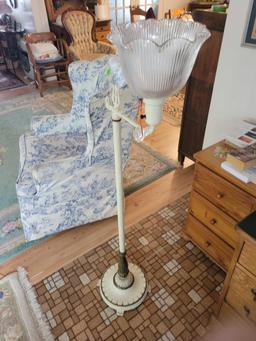 Vintage Lamp $2 STS