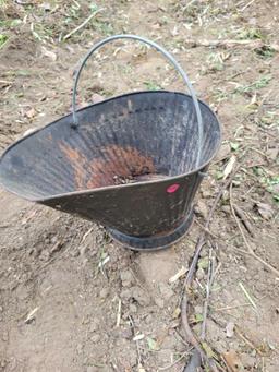 Vintage metal bucket $1 STS