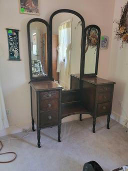 Vintage Wooden Vanity $25 STS