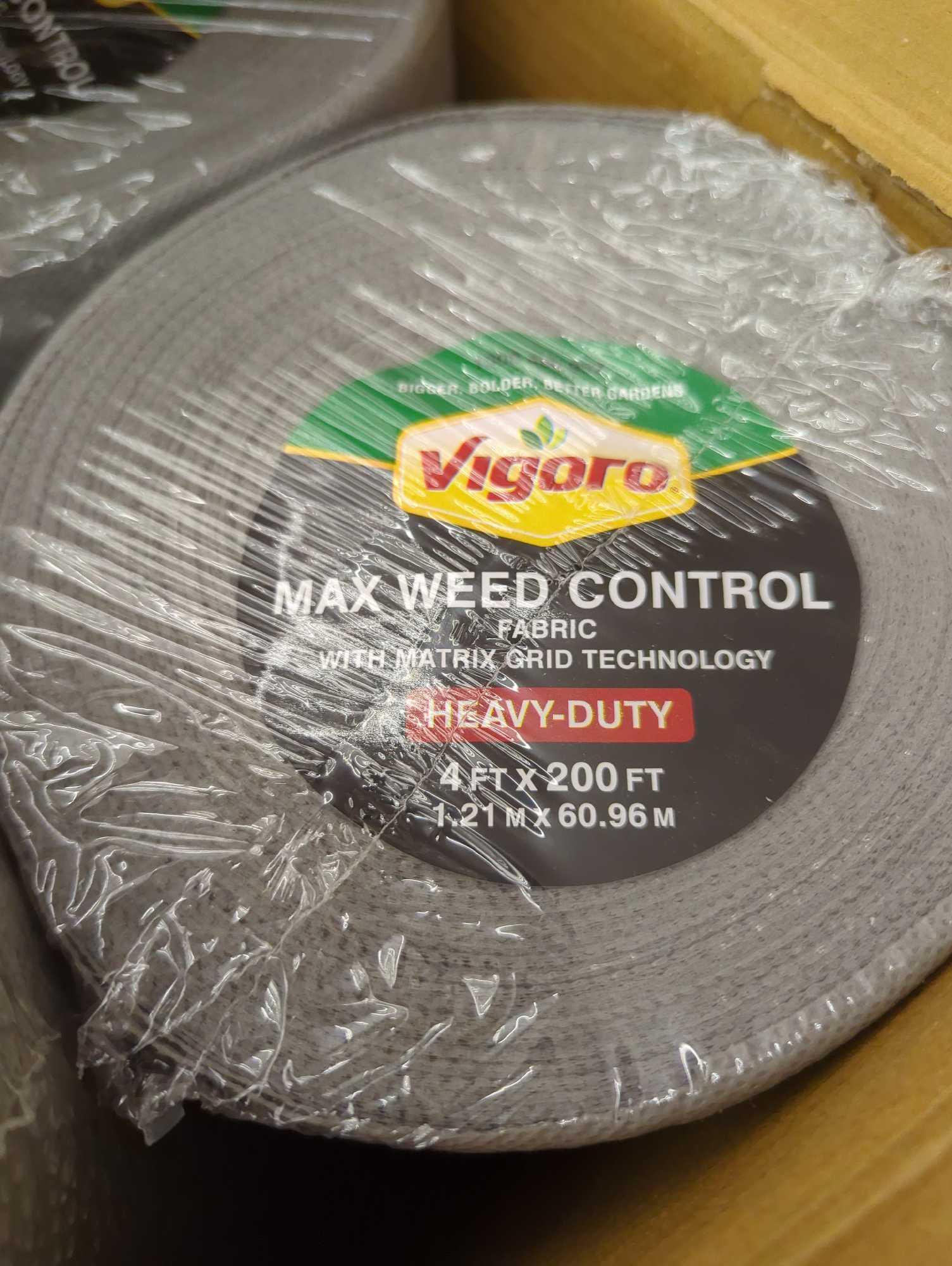 Box Lot of 4 Rolls Of Vigoro 4 ft. x 200 ft. Heavy-Duty Grid, Appears to be New in Factory Sealed