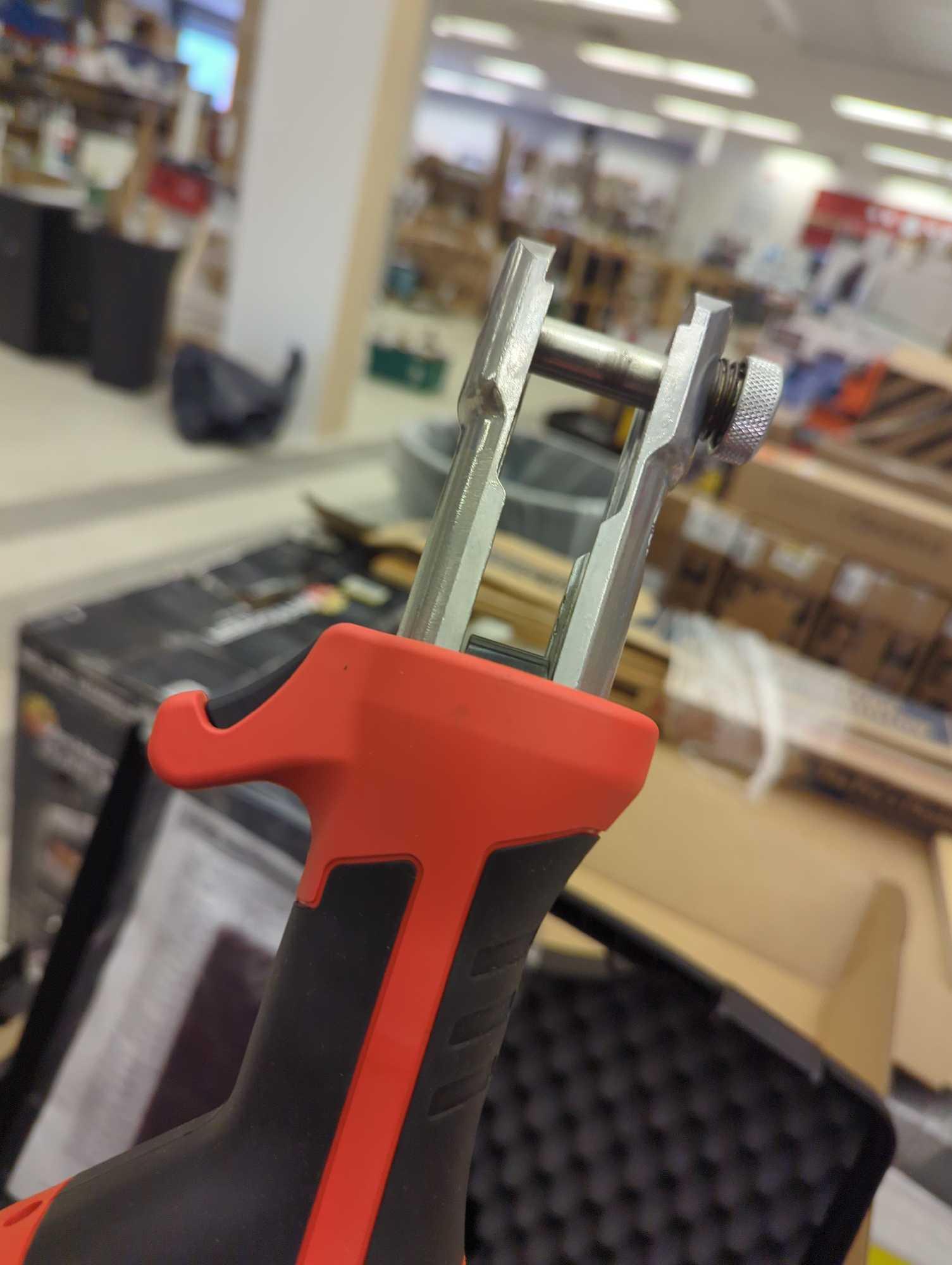 RIDGID (Missing Battery) RP 115 Mini Press Tool Kit for 1/2 in. - 3/4 in. Copper & Stainless