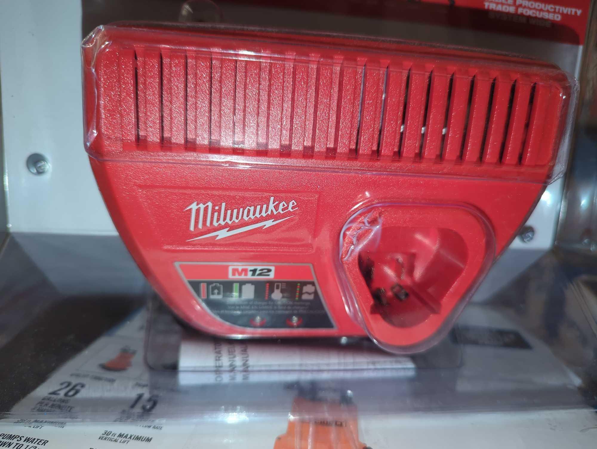 Milwaukee (No Battery) M12 Trap Snake 12V Lithium-Ion Cordless Toilet and Urinal Auger Power Driver