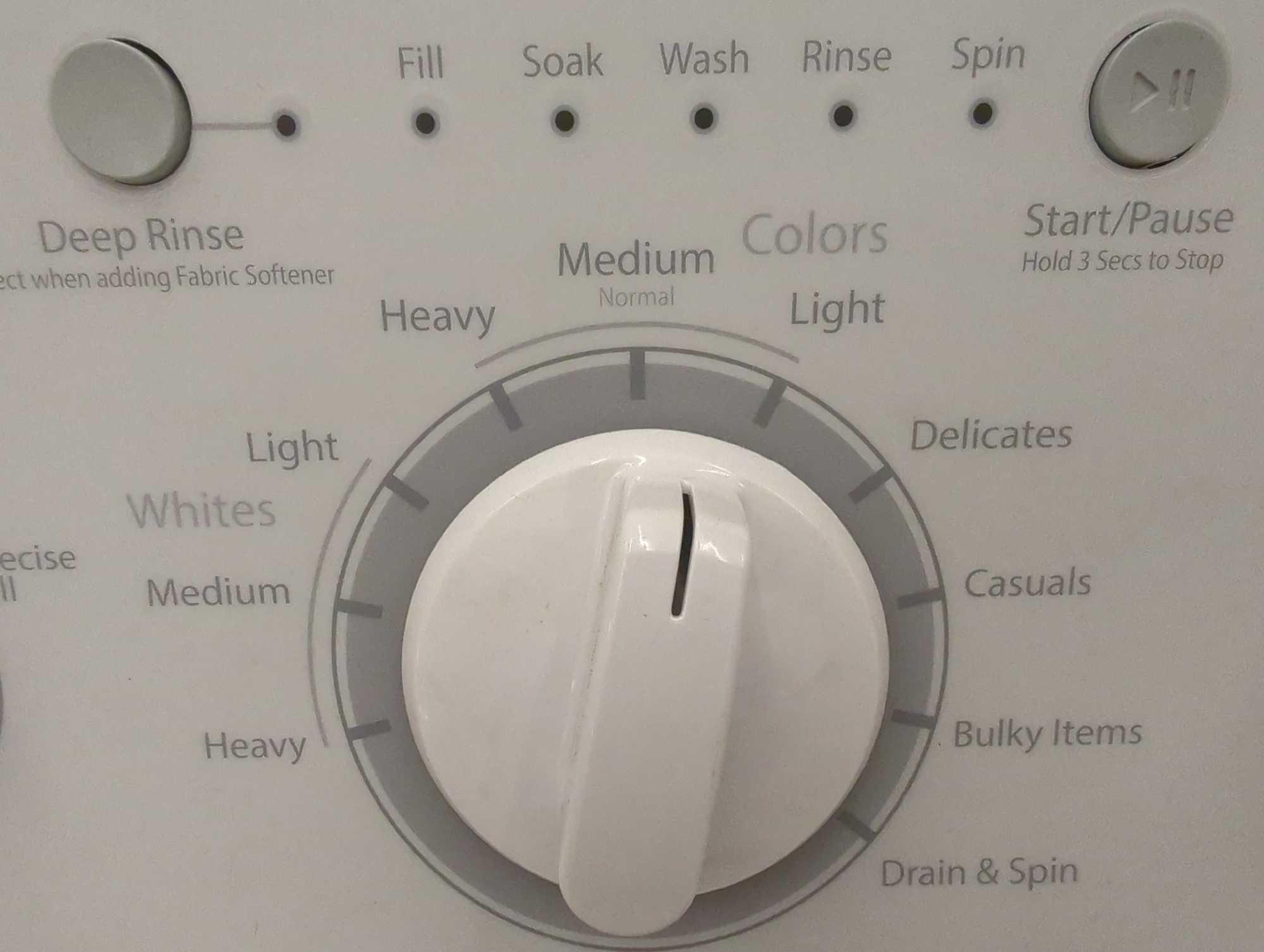 GE 3.8 cu. ft. Top Loading Washer (HTW240ASK6WS) In White with Cold Plus and Water Level Control,