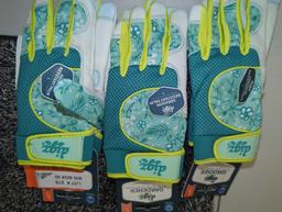 Lot of 3 DigzGardener Large Gloves, Retail Price $15/Each, Appears to be New, What You See in the