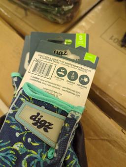 Lot of 4 Packs of Digz Women's Small Comfort Grip Garden Gloves, Appears to be New in Factory Tagged