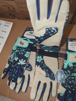 Lot of 3 Digz Women's Small Gardener Glove, Retail Price $11/Pair, Appears to be New, What You See