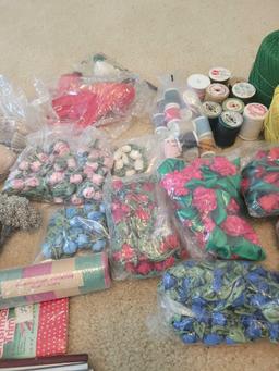 Assorted Craft Items $1 STS