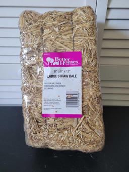 Small Straw Bales $2 STS