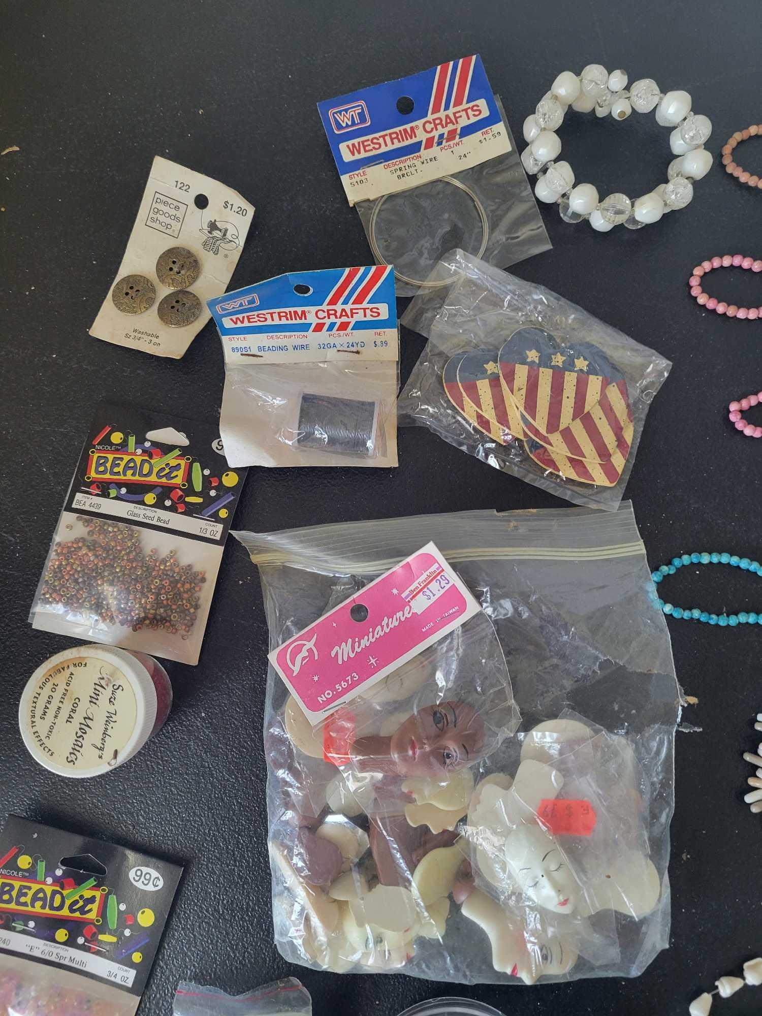 Beading Material $1 STS