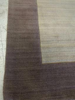 MODERN MACHINE MADE OLIVE AND BROWN AREA RUG, 95 3/8"X60 3/8"