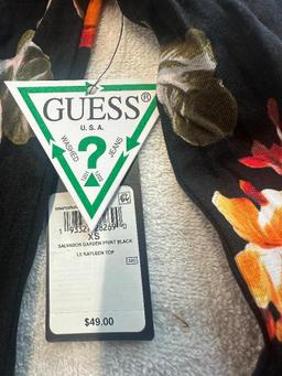 GUESS Womens Salvadore Garder Print - Size X-Small- Retail $49