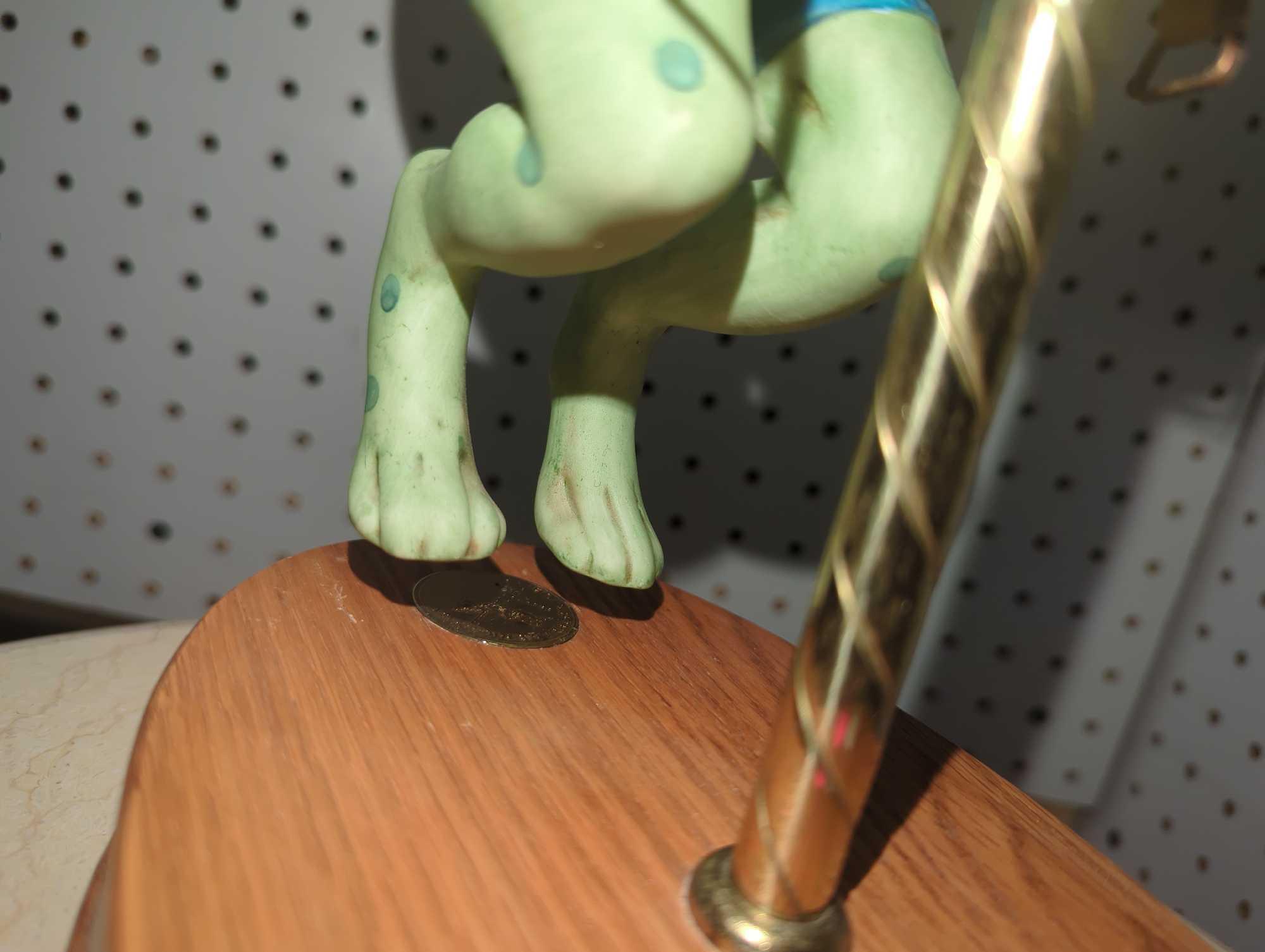 Frog Music Box from the Collection "The American Carousel" by Tobin Farley, 2nd Edition (809/9500),