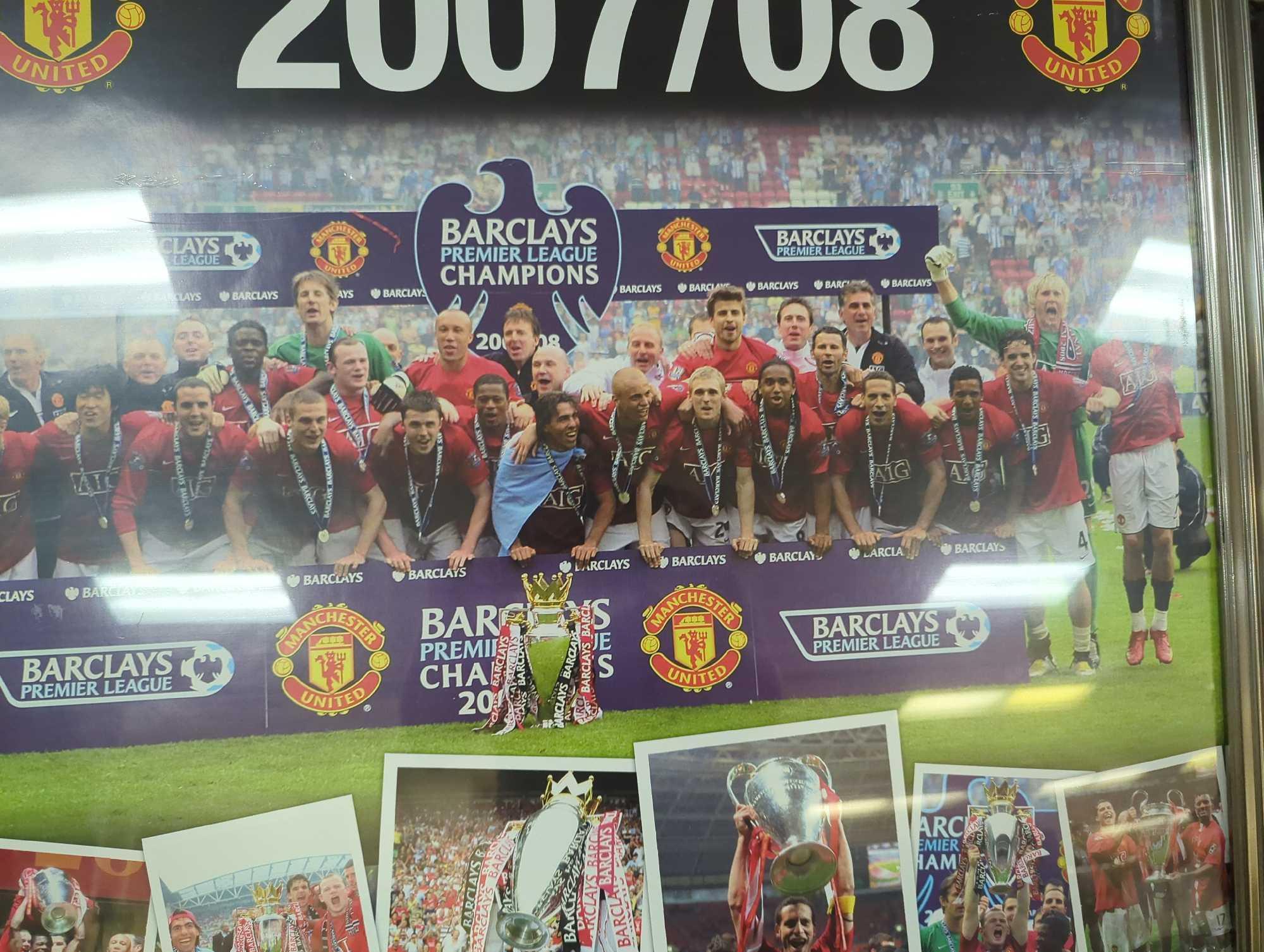 Silver Framed Manchester United Barclays premier League champions 2007-08 poster. Comes as is shown.