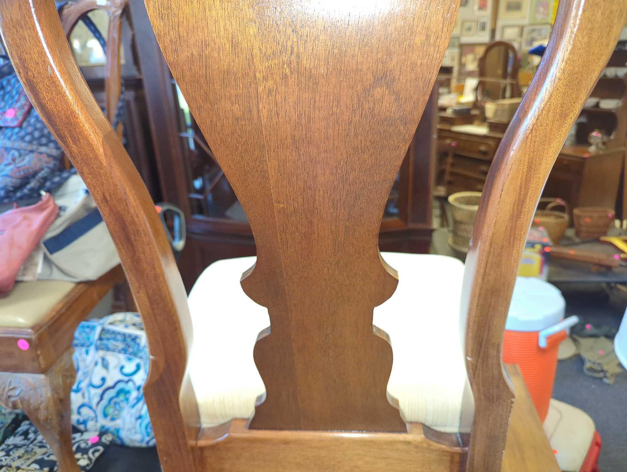 Queen Anne Style Splat Back Dinning Chair, Approximate Dimensions - 41" H x 22" D x 23" W, Appears