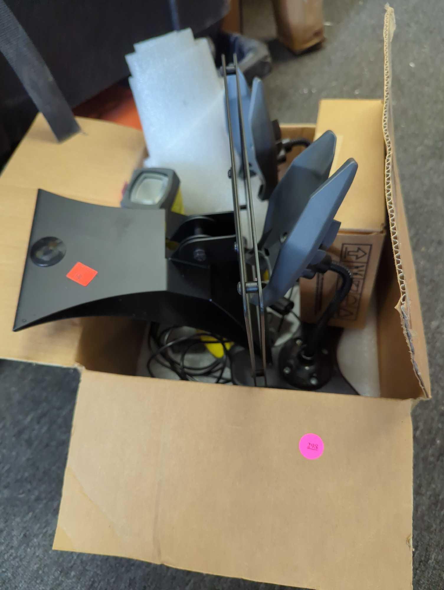 Box Lot of Assorted Items To Include, COGNEX DM8500 DMR-8500 BARCODE SCANNER READER, Barcode Scanner
