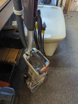 Shark Navigator UV810 DuoClean Powered Lift-Away Speed, Bagless Carpet and Hard Corded Appears to be