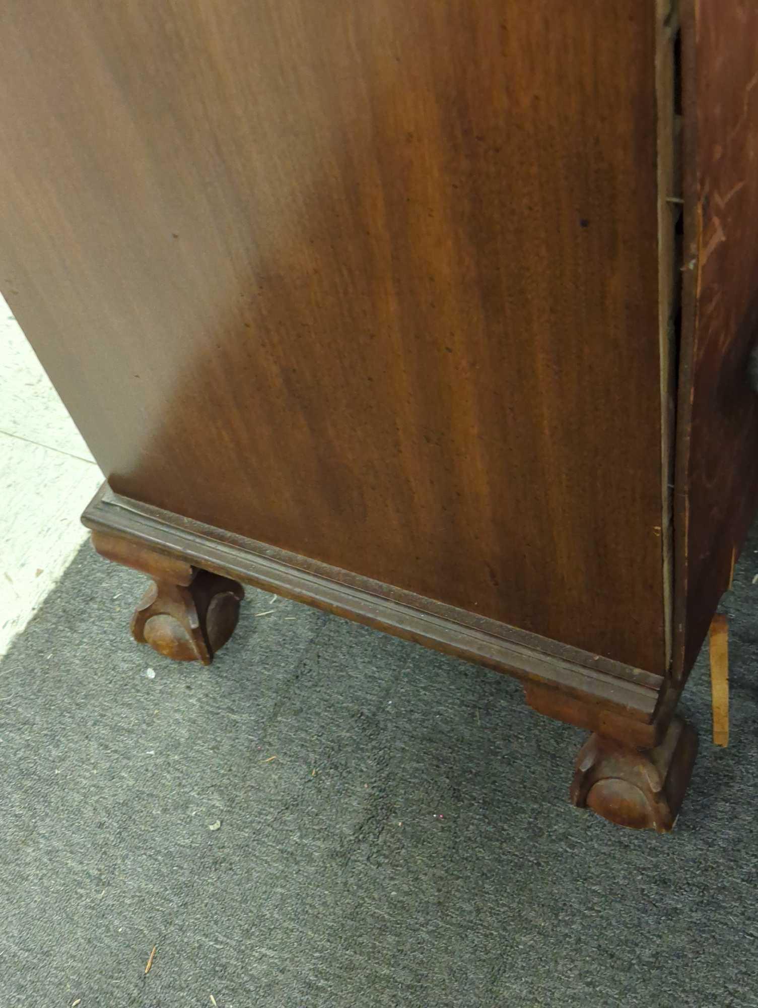 Vintage solid mahogany ball and claw serpentine front secretary bookcase, Has Some Minor Scratches