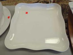 Lot of 2 Items To Include, 10 Strawberry Street WTR-14FCBWL Whittier 13 3/4" White Porcelain Faceted