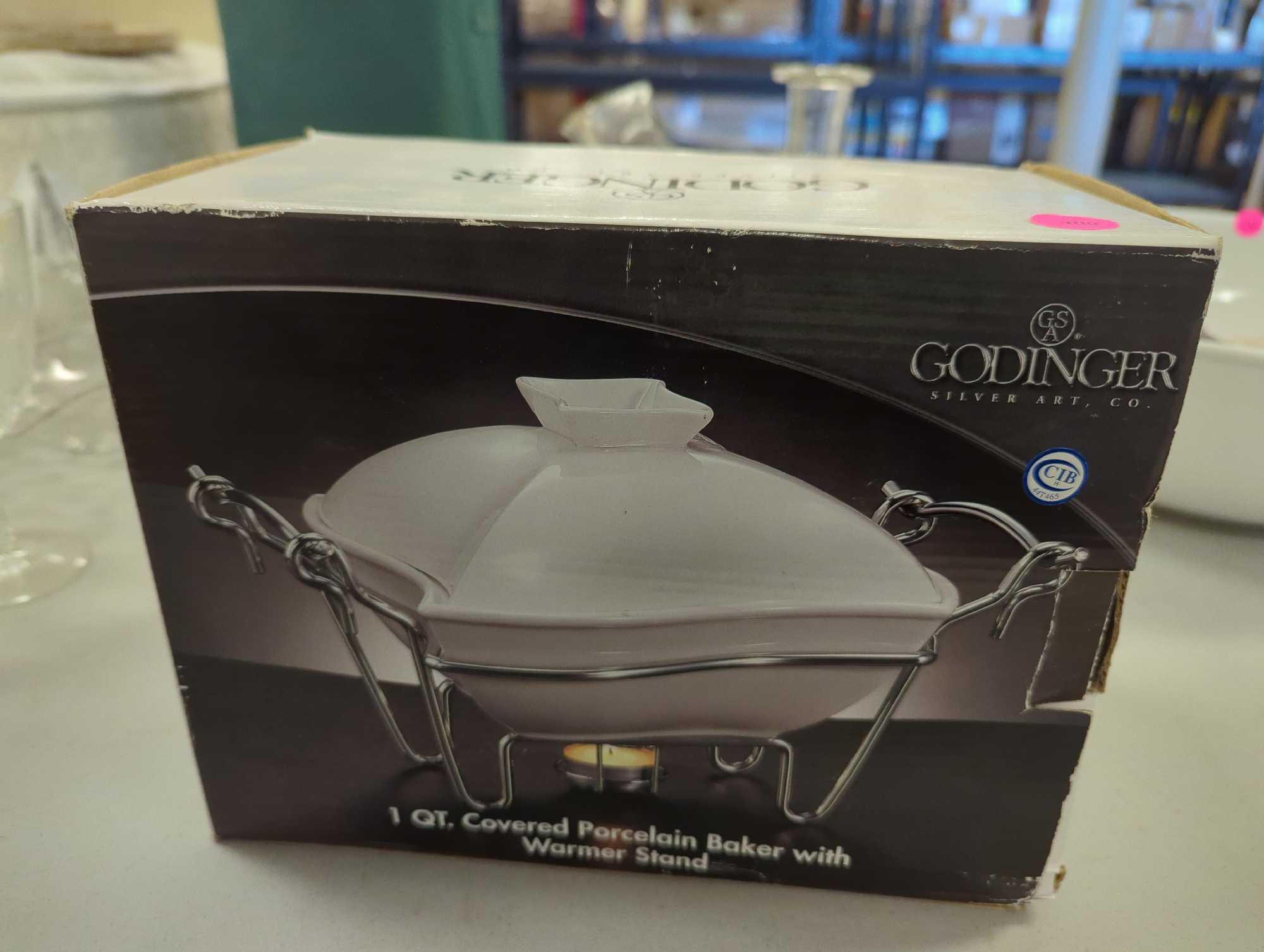 Godinger Silver Company Covered Porcelain 1 Qt. Baker W/Warmer Stand New in Box, Retail Price Value