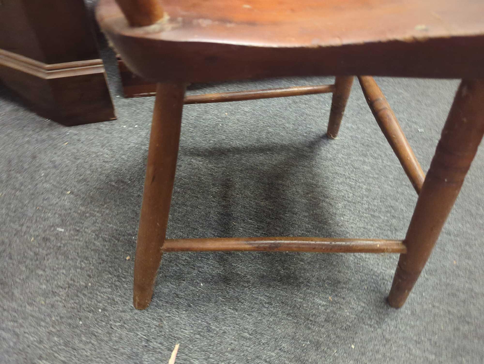 Early American Style Boot Jack Plank Seat Chair, Retail Price (Used) $112, Back is Slightly Loose,