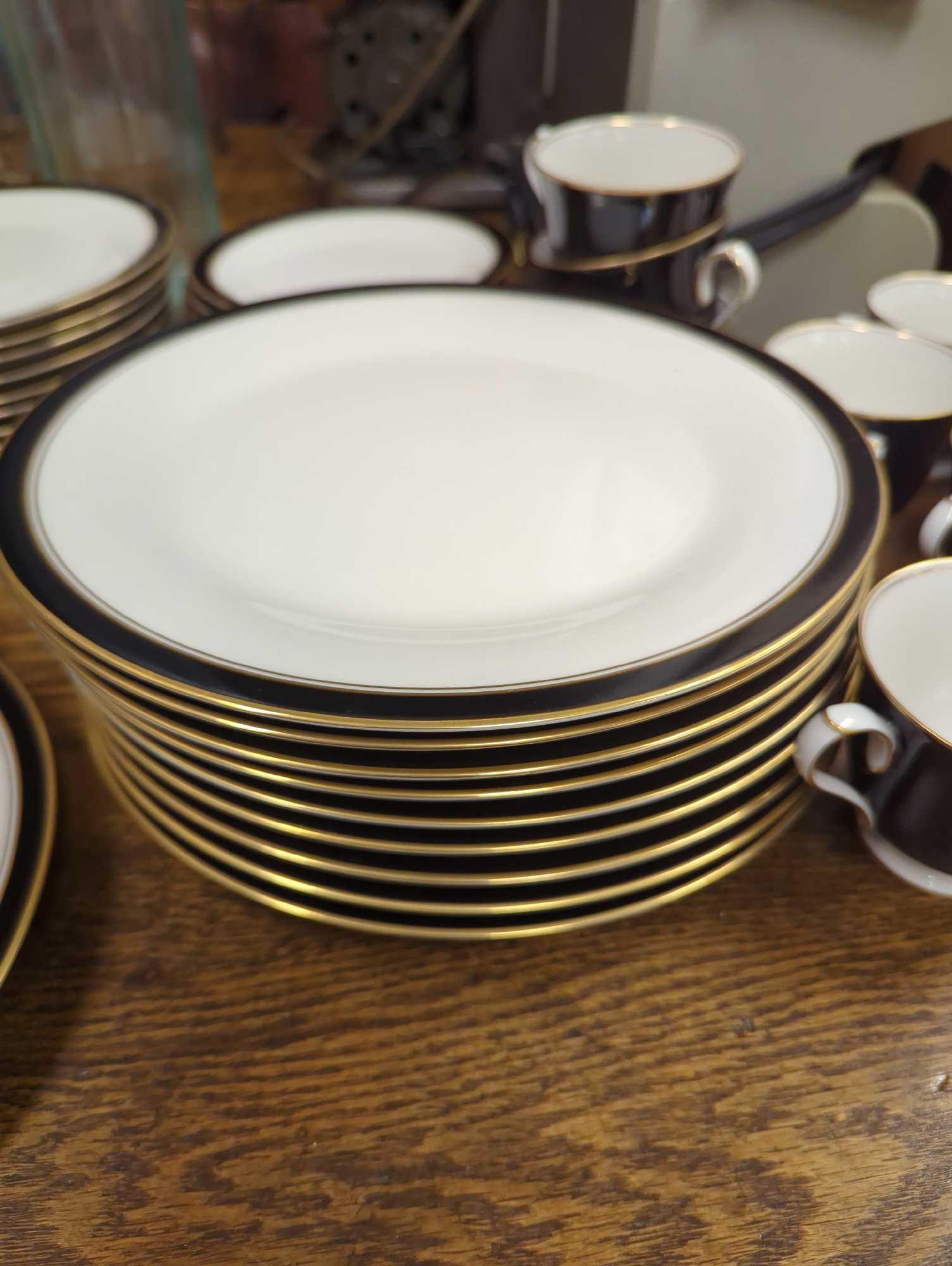 50 Piece Set of 1990s Noritake Ivory China Model 7274 Ivory & Ebony, Made in Japan, Is in Excellent