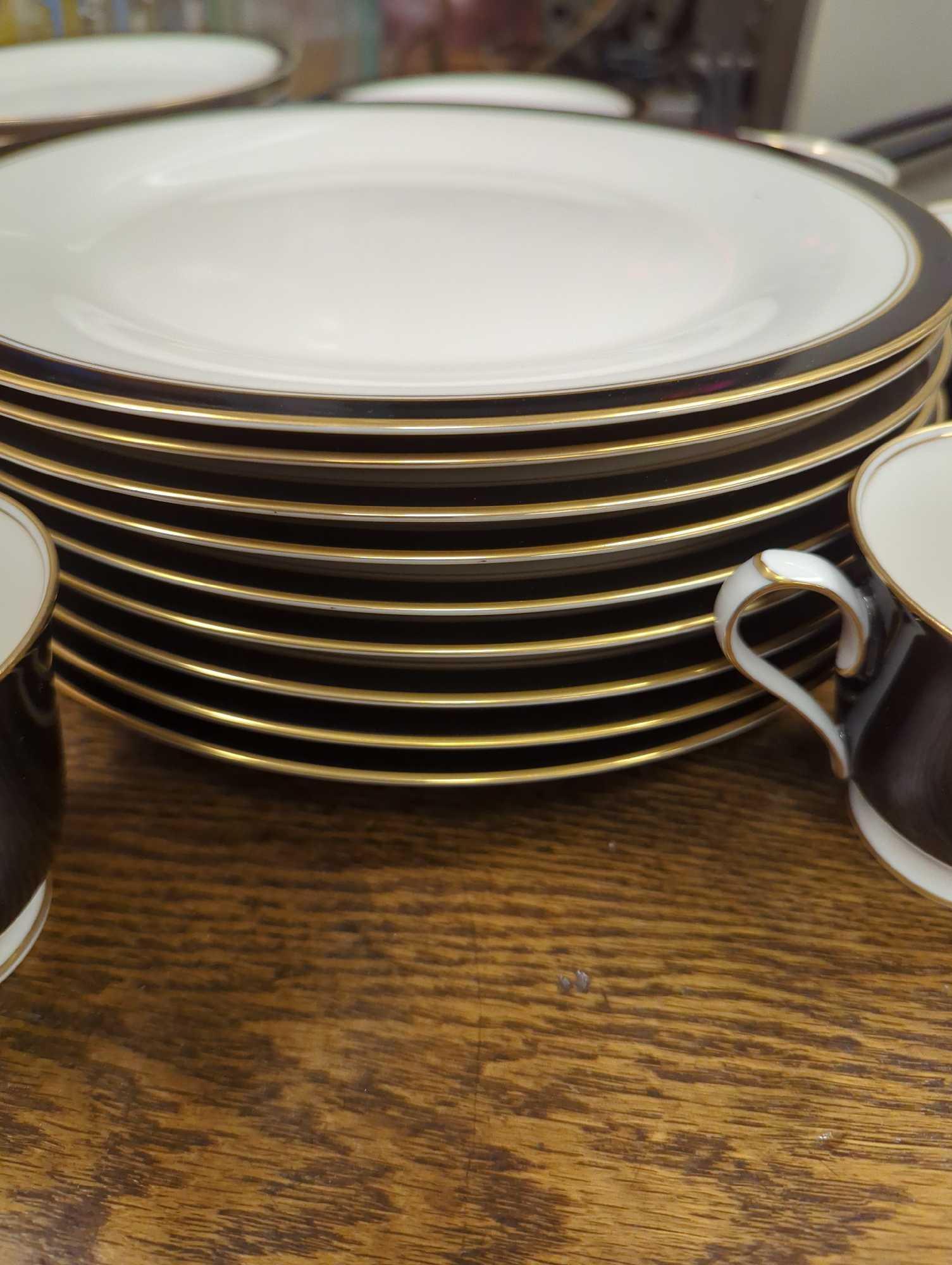 50 Piece Set of 1990s Noritake Ivory China Model 7274 Ivory & Ebony, Made in Japan, Is in Excellent