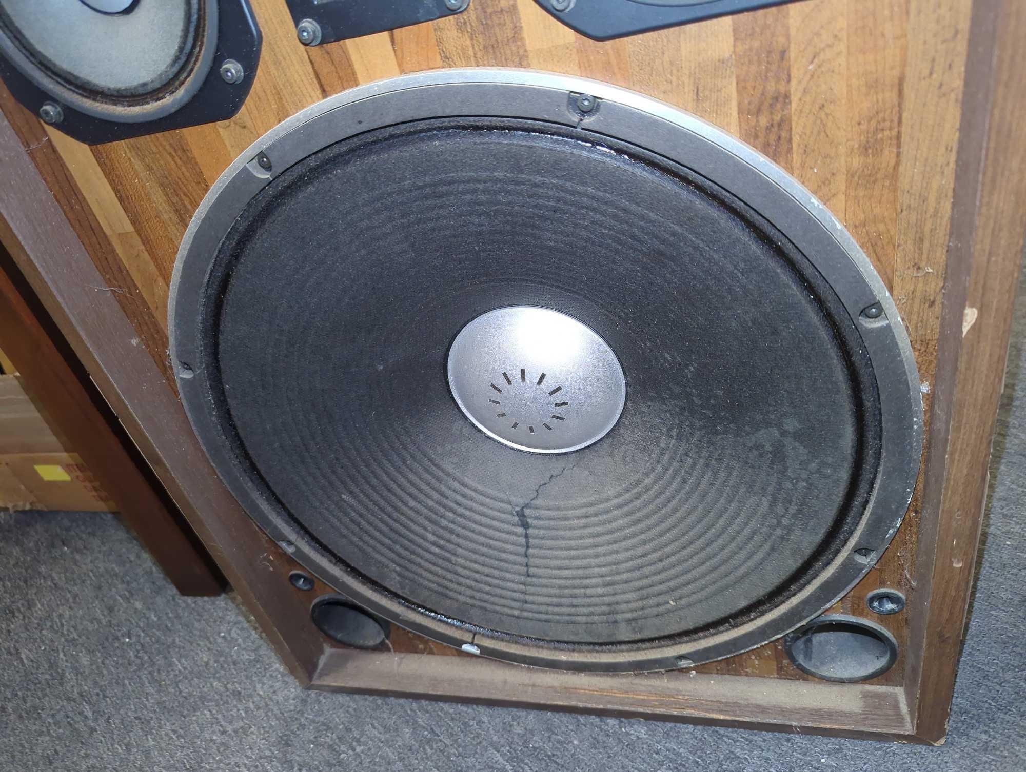 SANSUI 4 Way Speaker System, Model SP-X8000, Approximate Dimensions - 26.5" H x 18" W x 11" D,