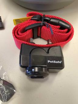 PetSafe 1/2-Acre Wireless Pet Containment System. Comes as is shown in photos. Appears to be new.